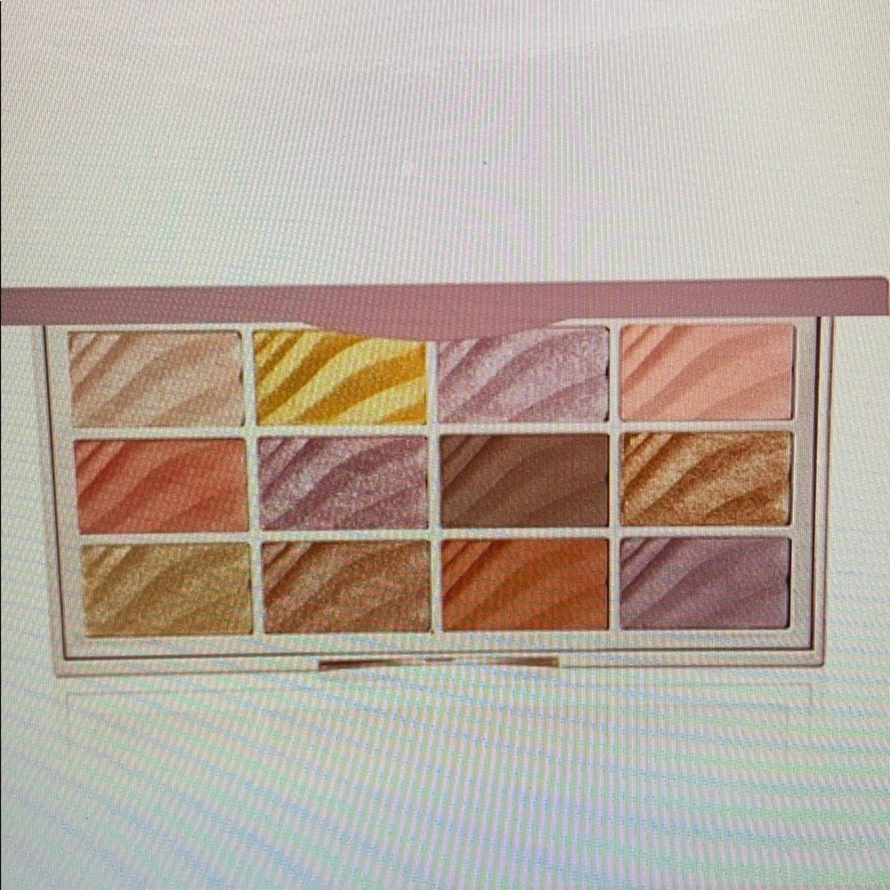 Ciate Velvet Palette